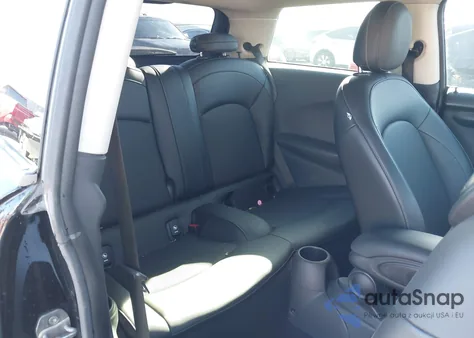 2015 Mini Hardtop Cooper из США, поврежденный, VIN WMWXM5C56FT940041